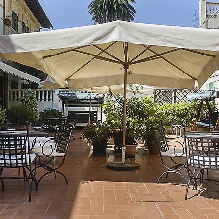 Hotel Arcangelo Viareggio Exterior photo
