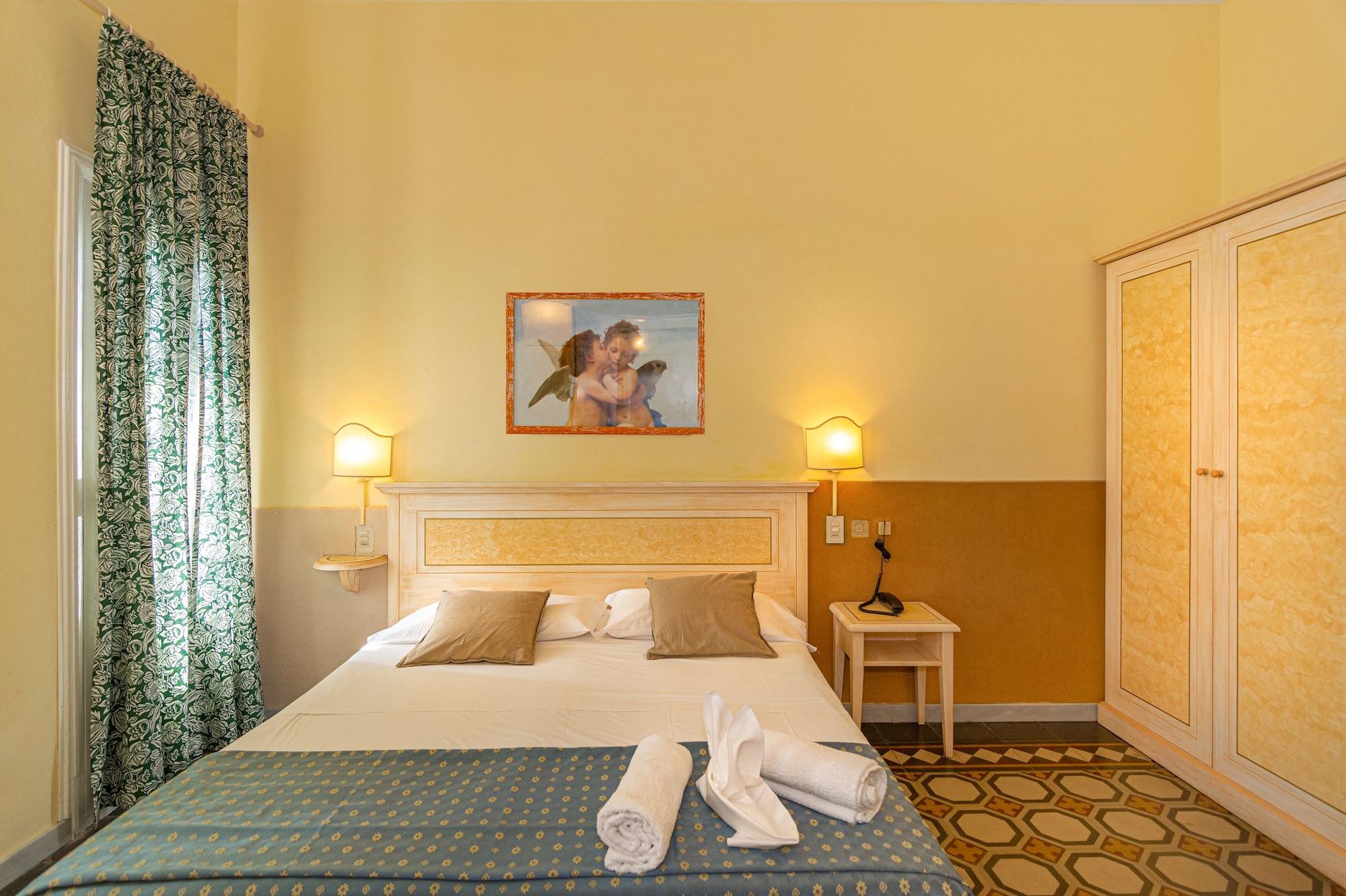 Hotel Arcangelo Viareggio Exterior photo