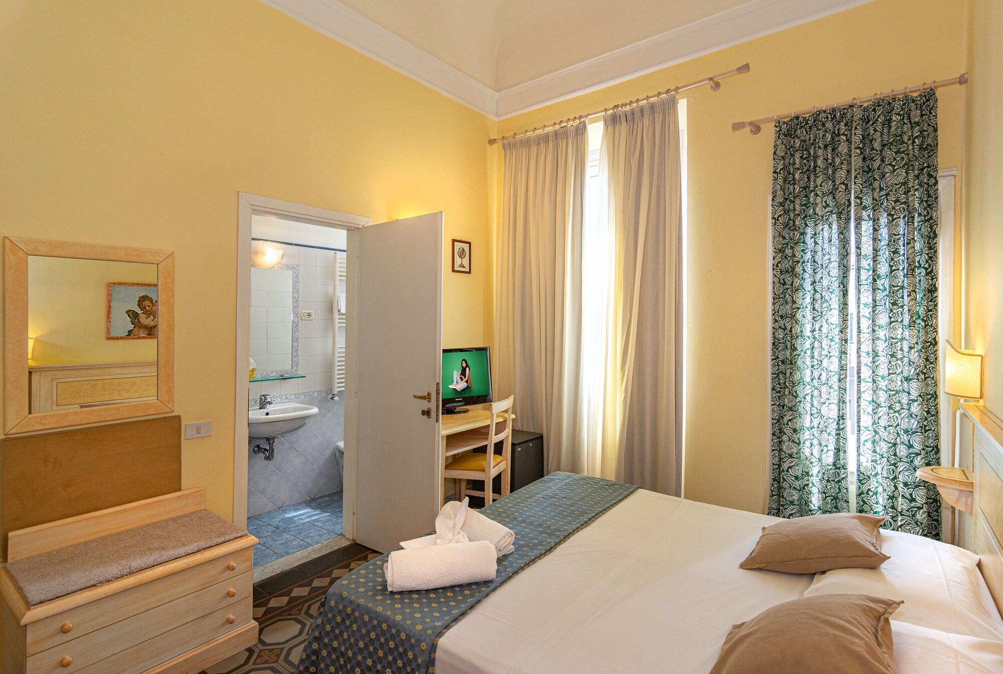 Hotel Arcangelo Viareggio Exterior photo