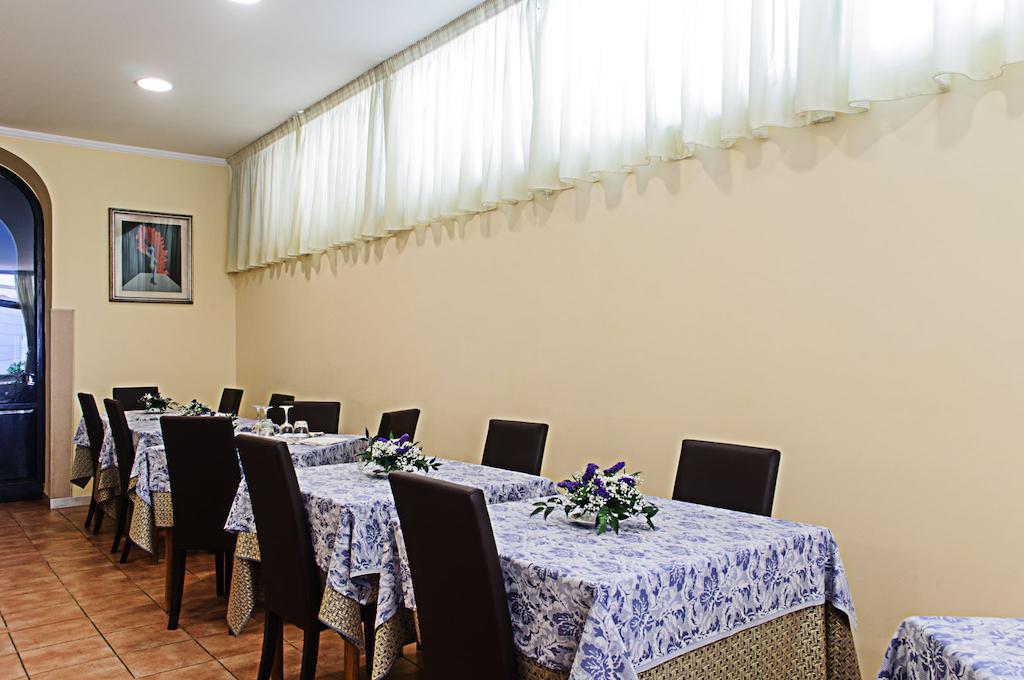 Hotel Arcangelo Viareggio Exterior photo